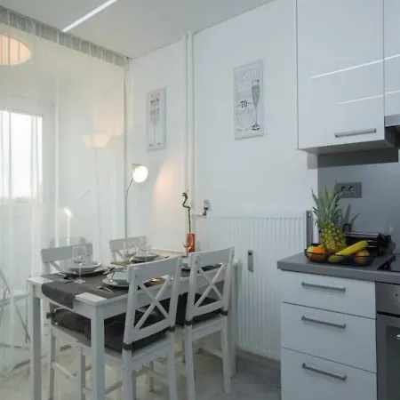 Modern & Luxury Apt Zagreb Airport W/ Free Wifi Appartement Velika Gorica Buitenkant foto