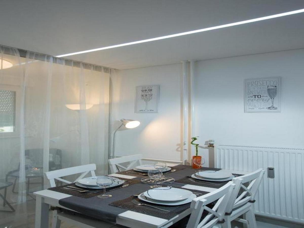 Modern & Luxury Apt Zagreb Airport W/ Free Wifi * Velika Gorica