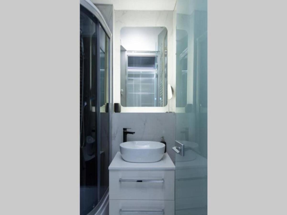 Apartment Modern & Luxury Apt Zagreb Airport W/ Free Wifi